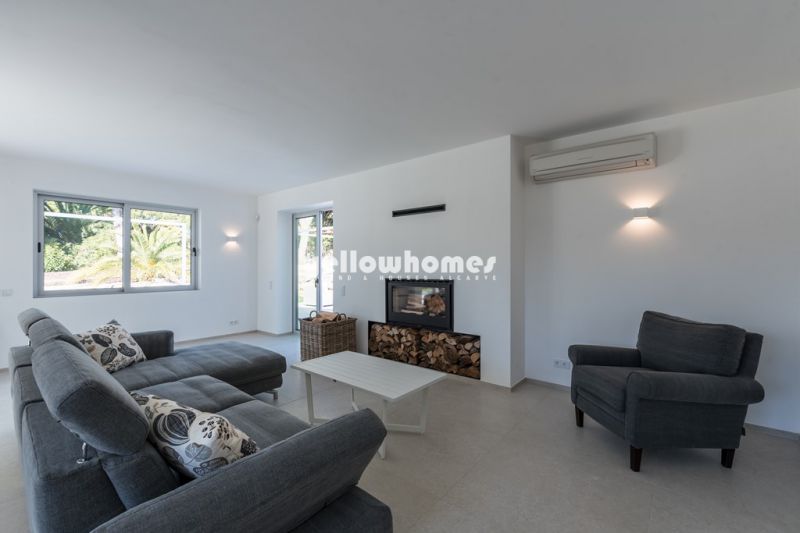 Recentemente renovada moradia V3+1 perto da praia